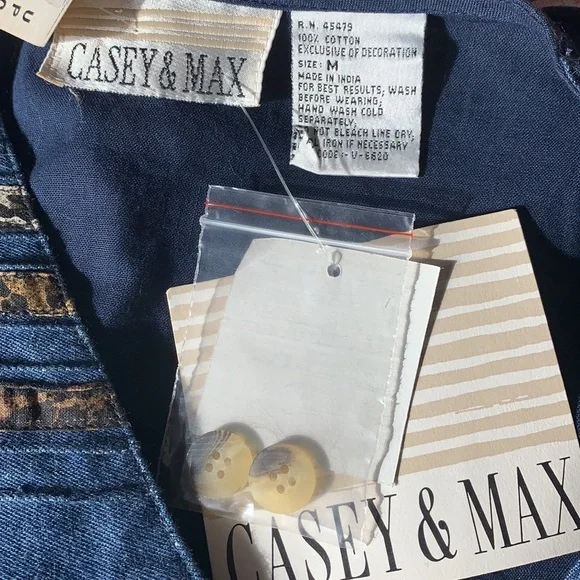 Vintage Casey & Max Denim Cat Vest Size Medium NWT - Picture 11 of 11